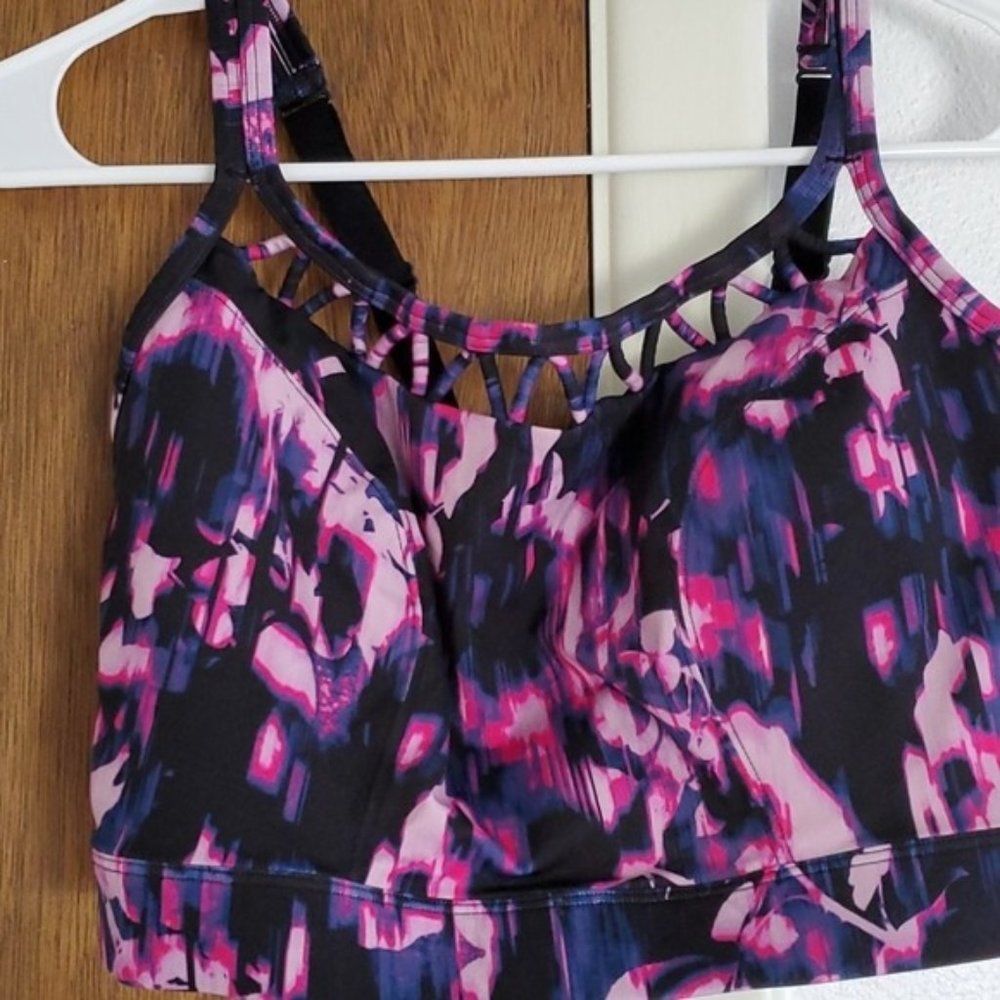 Livi Active no wire sports bra